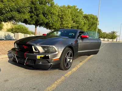 Ford Mustang 2014 V6 American Specs