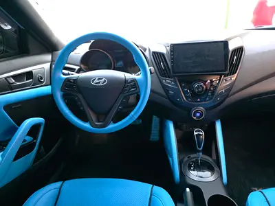 صورة مصغرة 11 لـ 2013 Hyundai VELOSTER