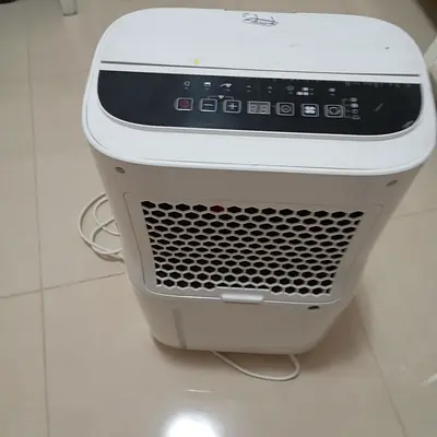 Air Dehumidifier Model# DH23_00518 is for sale