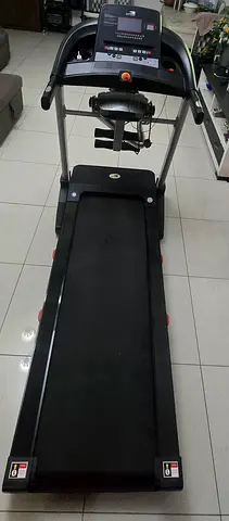 Skyland Treadmill for Sale – Excellent Condition