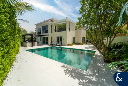 Fully Upgraded 5 Bedrooms | Private Pool