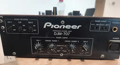 Pioneer DJM-707 [2 CHANNEL MIXER]