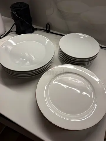 White porcelain dinner plate set - 16 pieces