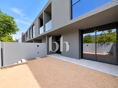 Vacant on transfer | 4BR Middle | Best price