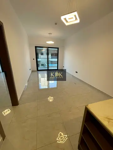 شقة بغرفة نوم واحدة | أفانوس ريزيدنس JVC | شرفة وإطلالة على المدينة
