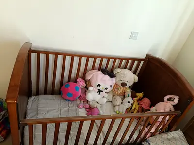 Juniors brand crib suitable for kids infants-5 years