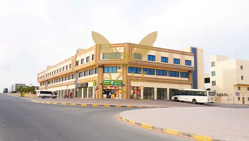 Excellent Business Location with High Foot Traffic: SHOP AVAILABLE FOR RENT