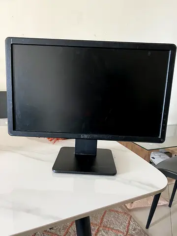 Dell 22-inch LED Monitor - Good Condition