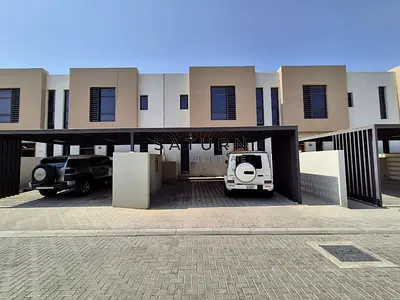 3BHK Townhouse | Vacant | Premium Layout | Freehold For Arab Nationality