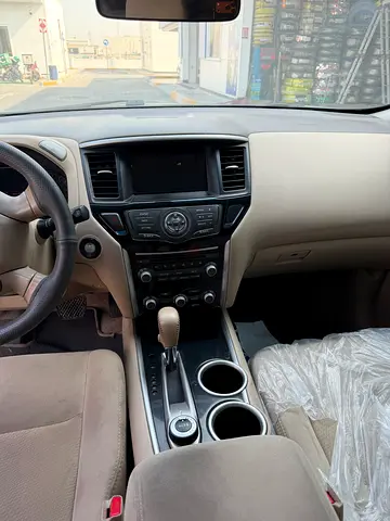 2014 Nissan Pathfinder Silver Edition – GCC Specs, Well Maintained