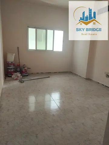 2bhk with central ac and gass only 1 bath family building