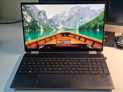 HP Spectre x360 i7, 4K OLED, 1 TB, 16GB RAM