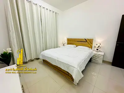 شقة فاخره - ثاني ساكن- غرفتين وصالة مع بلكونه مفتوحه.عجمان النعيميه 1.مفروشه بالكامل للإيجار الشهري. الايجار يشمل الفواتير والإنترنت وموقف