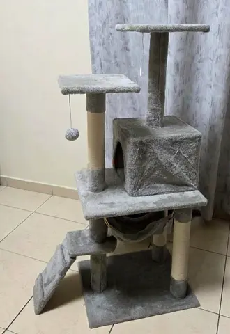 Cat tree