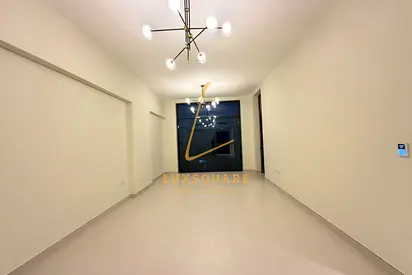 Maids Room | Closed Kitchen | Near To Metro