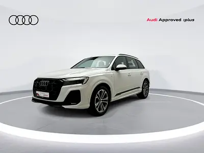Q7 SUV S line 45 TFSI quattro 252hp (Ref# 04027)
