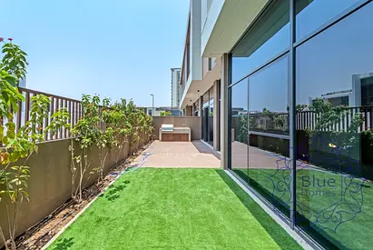 Brand New 3BR Villa | Modern Kitchen & Maid’s Room