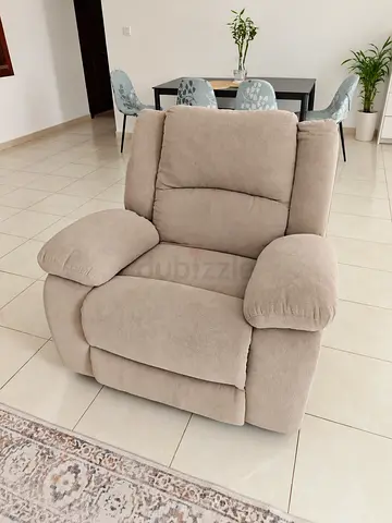 Comfortable Fabric Manual Recliner Chair in Beige