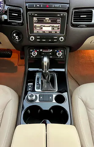 2016 Volkswagen TOUAREG — миниатюра 15