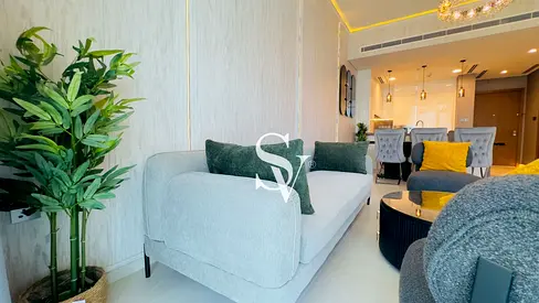 Fully Upgraded | Canal View | Vacant