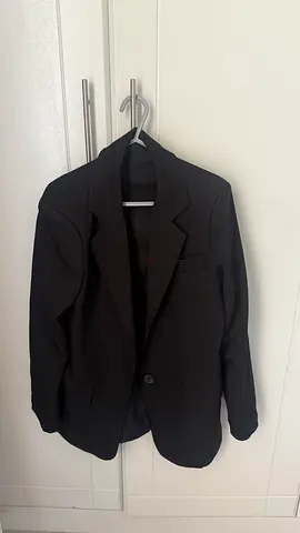 Black single-breasted men's blazer, size approx s/m good condition