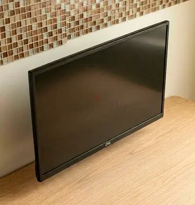 JVC LT-37N350 39 inch LCD TV (for parts/repair)