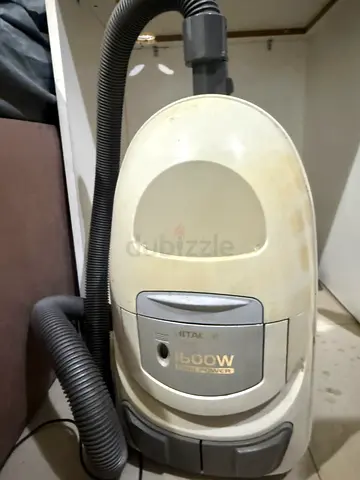 Used Titan 1500W Canister Vacuum Cleaner - Working