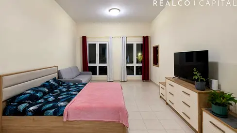 Large Size Studio | Direct Walk to Metro | Available by 20th Nov
