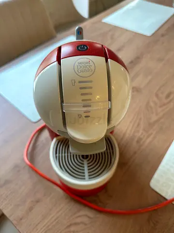 Single-Serve Dolce Gusto Coffee Machine - Red/White, Good Working Condition
