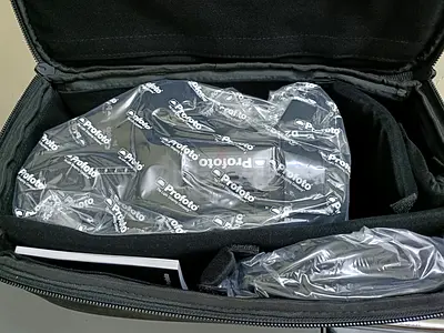 Profoto D2 1000 AirTTL Flash with Case and Box