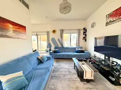 Unfurnished 3 BR + Maidroom | Near Park | Vacant Now