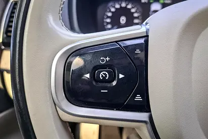 2022 Volvo XC90 — миниатюра 15