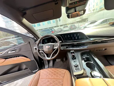 2024 Cadillac ESCALADE photo 6