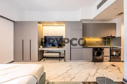 Vacant | Mid Floor | Furnished