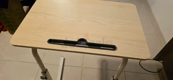 Serious buyers only - no discount - small desk