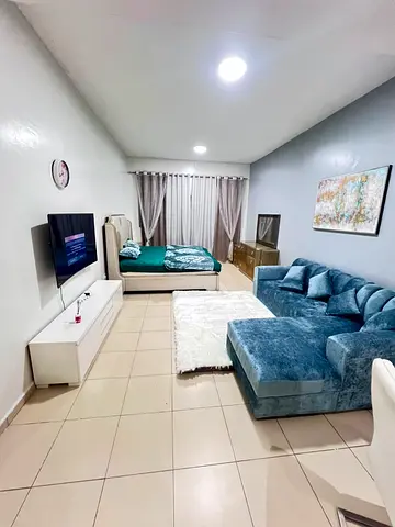 استديو مفروش بالكامل في عجمان | صور حقيقية | فرش جديد ونظيف | شامل الفواتير والإنترنت | وحدات مشابهة حسب التوفر | خيارات مميزة