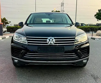 2016 Volkswagen TOUAREG — миниатюра 2