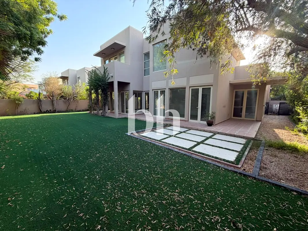 Park Backing | 4 Beds | Upgraded | Now Vacant