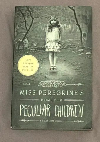 Miss Peregrine's Home for Peculiar Children - Hardcover (like new)