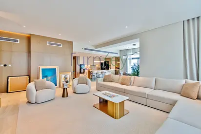 Furnished Penthouse 3 beds | Fully Upgrade | Smart home Burj View