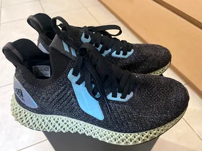 Adidas Alphaedge 4D running shoes unisez size - 37 1/3