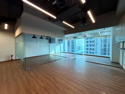 Fitted Office | Burlington Tower | Canal & Skyline View
