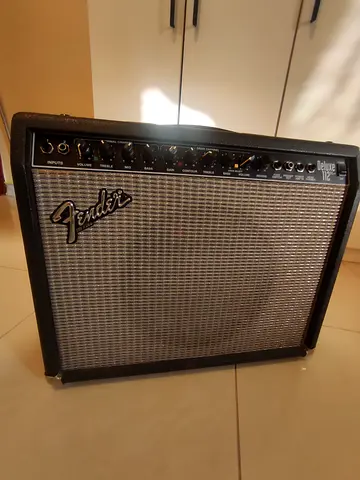 Fender Deluxe 112 Plus, Incredible 90w 1x12 combo from the 90s Made in USA.