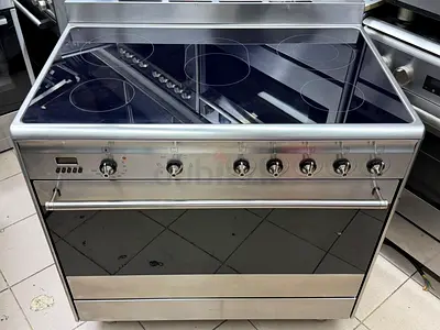 Smeg 5Hobs Latest Model Electric Ceramic Cooker 90cm