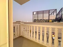 Studio | Side View | Vincitore Boulevard