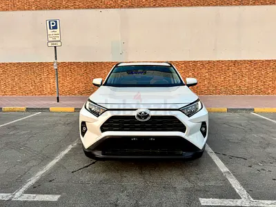 Toyota RAV4 VX 2024 GCC 4X2 Under Warranty & Service Contract Original Paint Full service Record