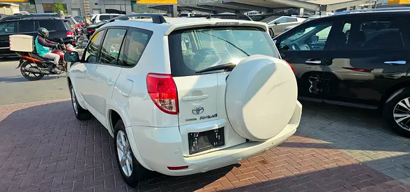 صورة 8 لـ 2008 Toyota RAV 4