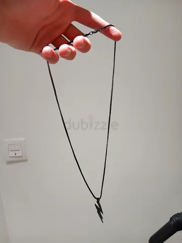 Black lightning pendant necklace, lightly used