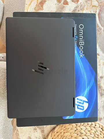 HP OmniBook laptop - new, used once