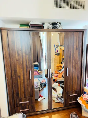 Used 4 door wardrobe